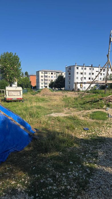 Teren si construcție începută