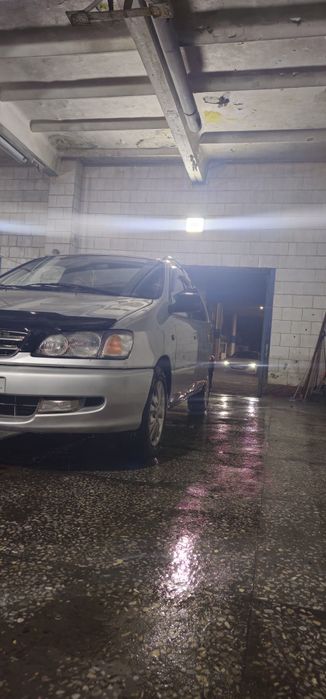 Продам тоету пикник