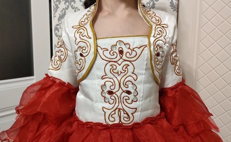 Национальное платье