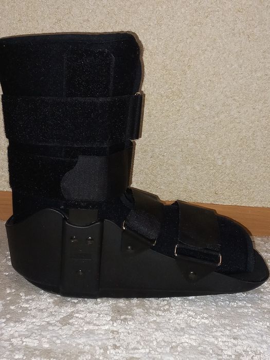 Ортез голеностопный