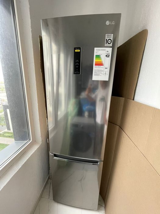 Холодильник LG 2 метра
