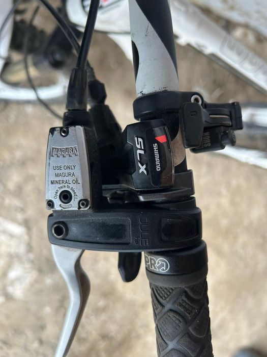 De vânzare bicicletă