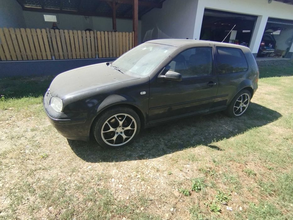 Vând vw golf 4 1.8 gti