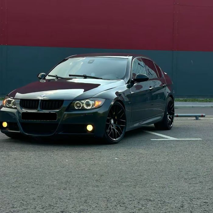 BMW 330 E90 2006