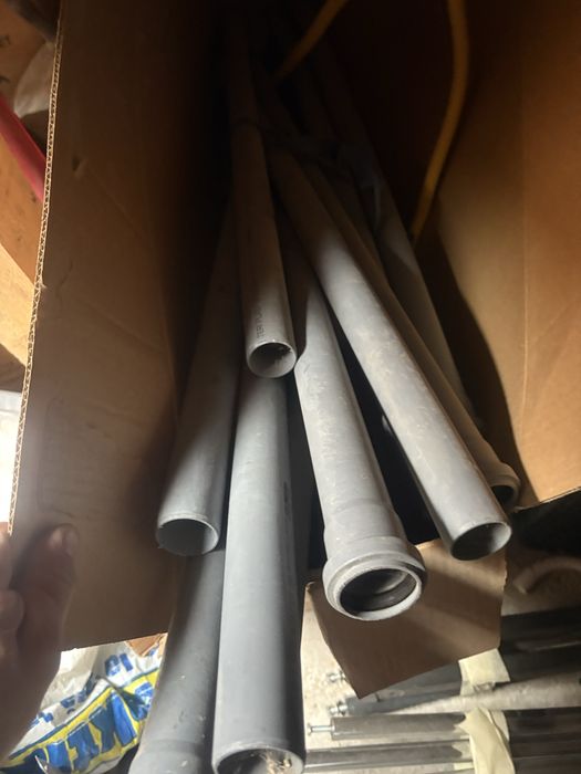 Vand diverse ramase de la constructie