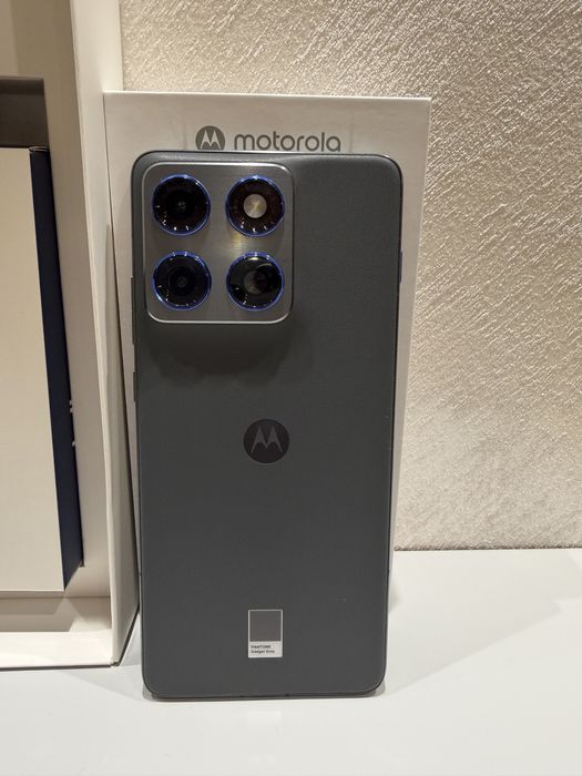 Motorola Edge 70 Pantone Grey 512GB/12GB RAM