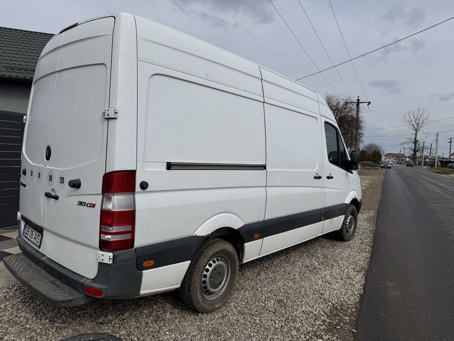 Vand mercedes Sprinter 313 din 2009.