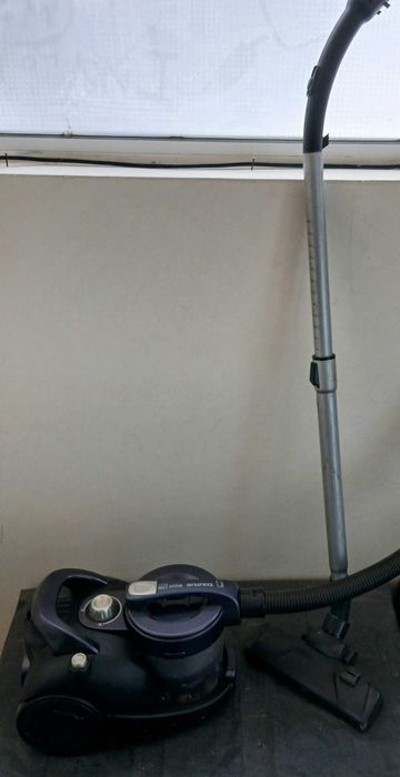 Прахосмукачка TAURUS 2200W
