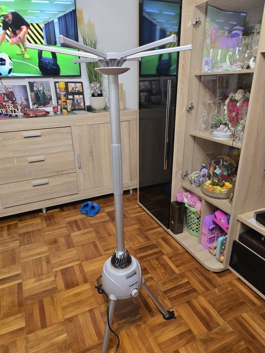 Uscator electric de haine