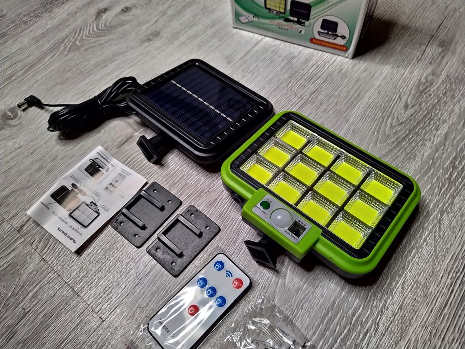 Lampa solara 144 LED-uri senzor de miscare si telecomanda, Camping