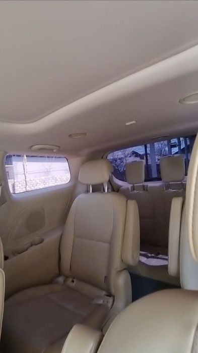 Срочно продается Kia Carnival 2019 года