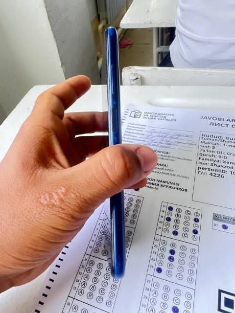 Samsung a03s sotiladi