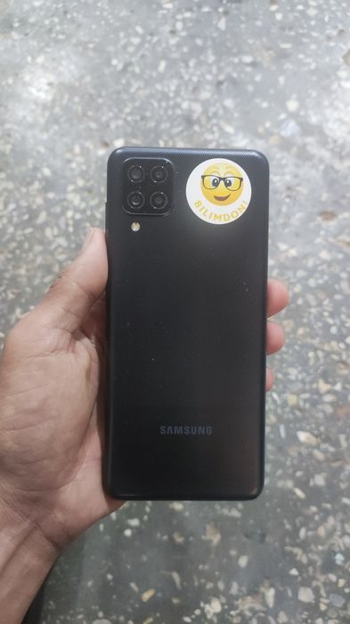 Samsung M12 sotiladi