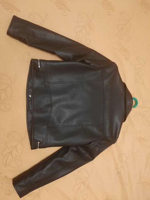 курка кожаная, Zara