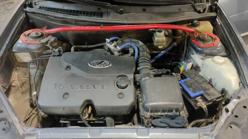 Продам автомобиль ваз 2172 приора.