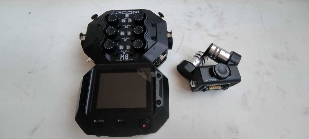 ZOOM H-8 преносим аудио рекордер