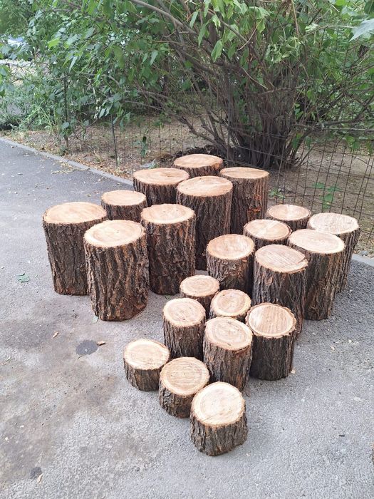 Продам большие и малые чурбаки