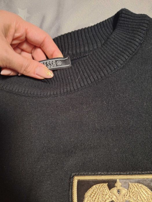 Alessa черен пуловер