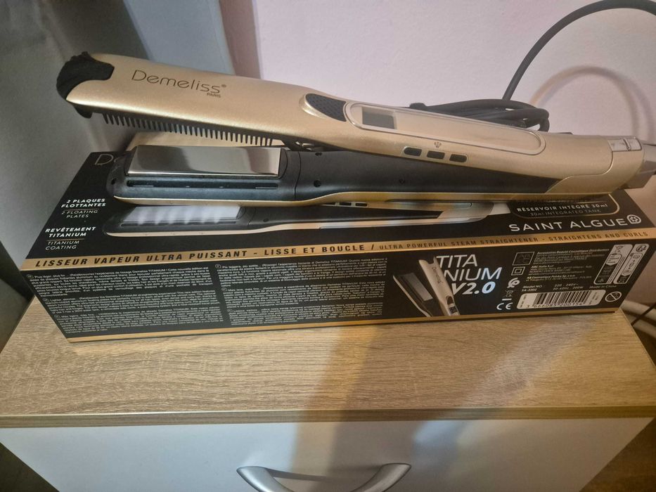 Професионална преса за коса с пара demeliss 2.0