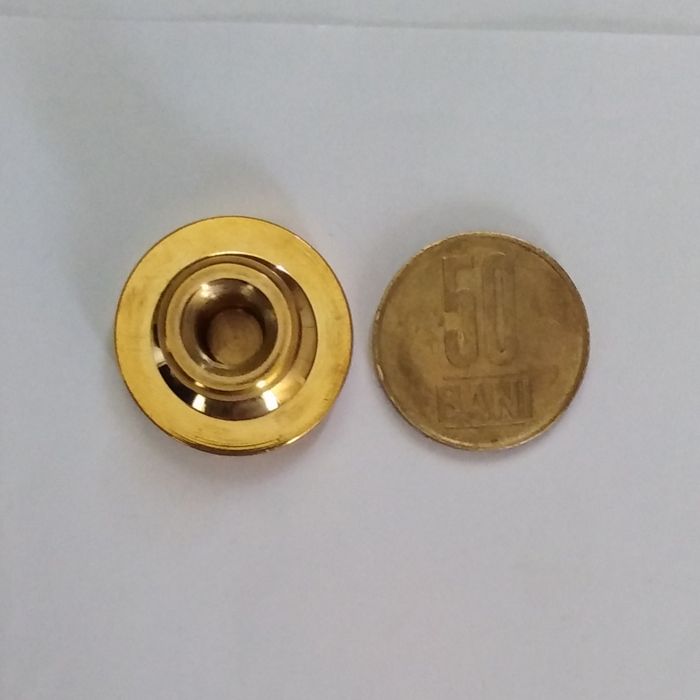 Sigiliu ceara litera U stilizata metal stampila amprenta aurie 25 mm