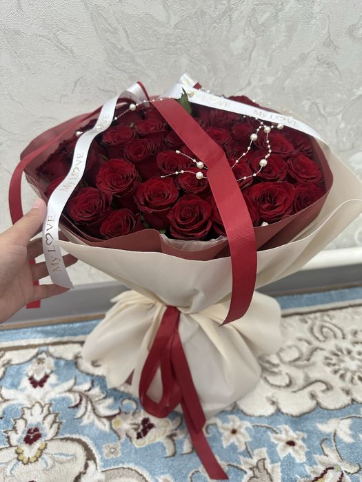 Цветы гулдер сатылады бари бүгін келген
