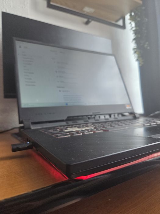 Asus ROG Strix g15
