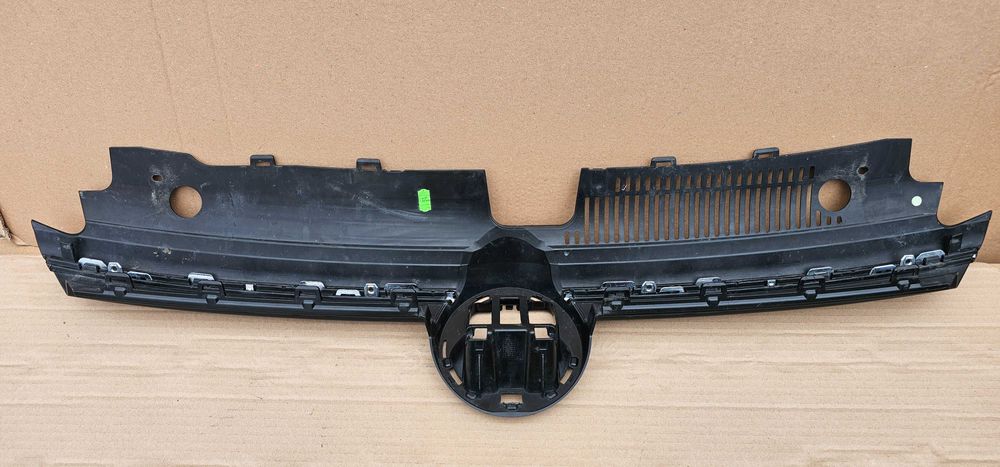 Grila radiator Vw Golf 8 / 2020 / 2021 / 2022 2023
