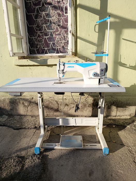 Tiku Mashinasi Jack F5