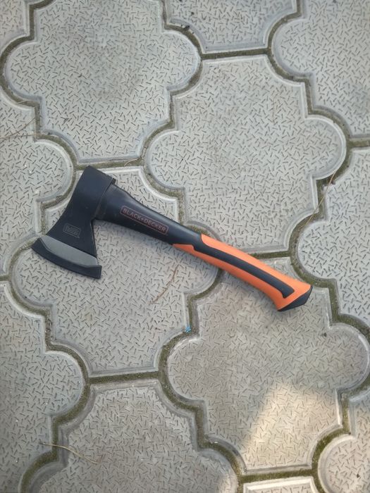 Топор новый фирменный