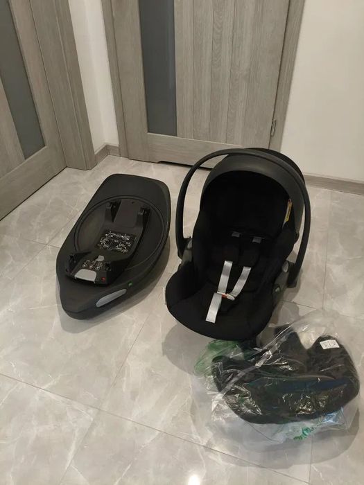 Cybex Cloud G+ и base G