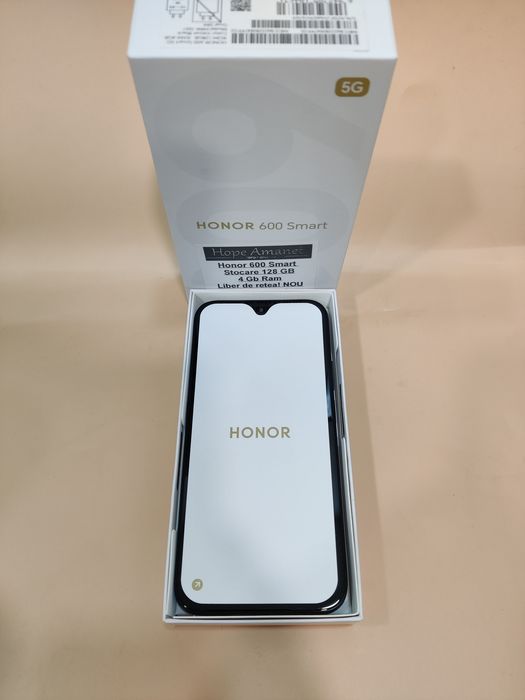 Hope Amanet P8 Honor 600 Smart 128GB 4 GB RAM Desigilat de proba !
