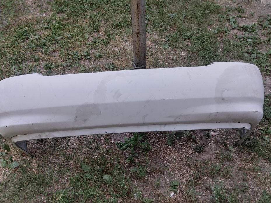 Бампер задний новый