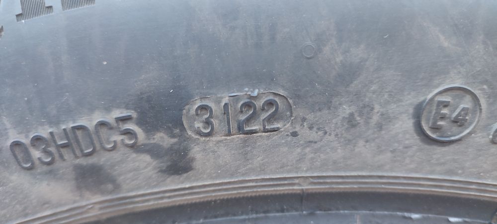 Продам автошины б/у 235/55 R19