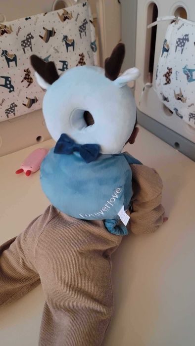 Протектор за прохождащи деца за глава и гръб