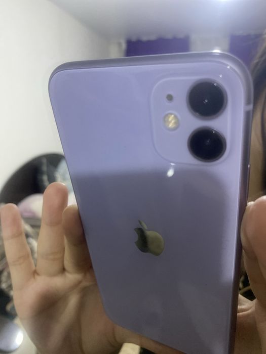 айфон 11 обменяю