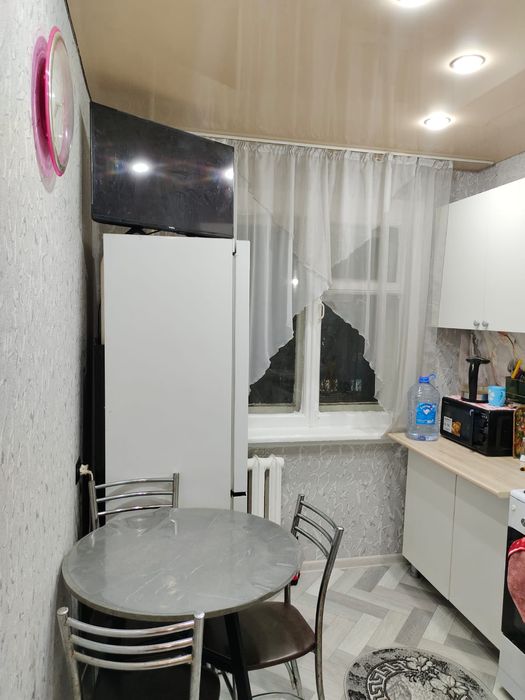 Продам квартиру .