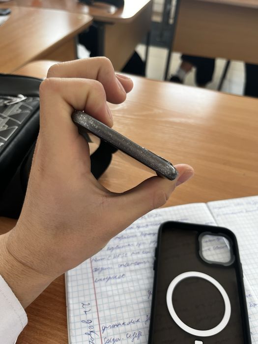 Iphone 11 black город аксу