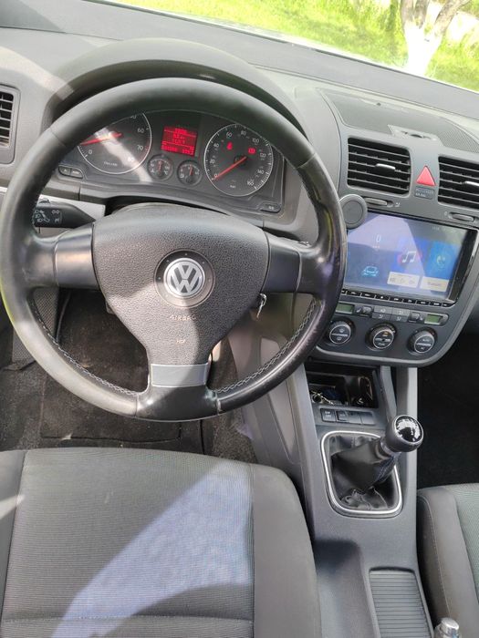 Volkswagen Golf 5 1.4 Tsi