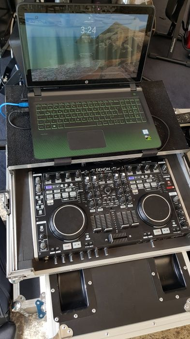 Denon DN-MC6000 Controler MIDI