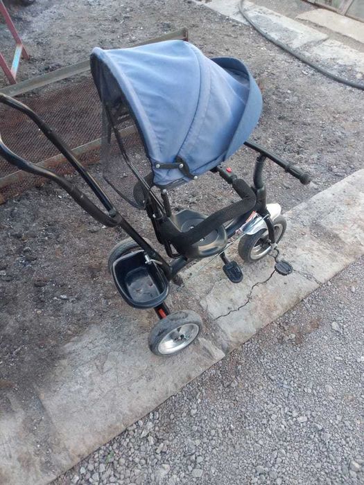 Детский трёхколёсный велосипед