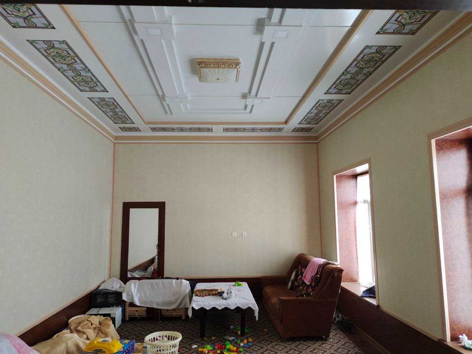 Uy sotiladi. Srochna