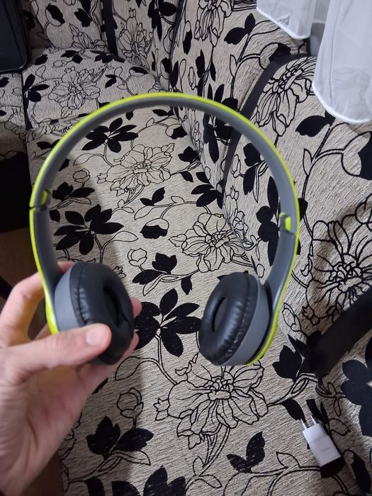 бзжични слушалки Р47