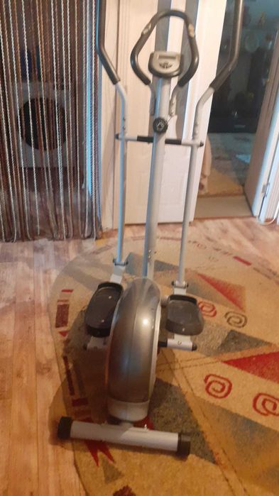 Велотренажер.семь скоростей