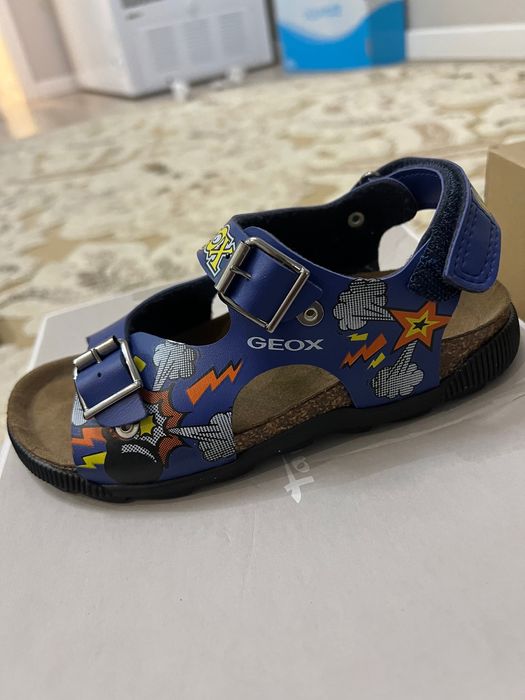 Новые Сандалии GEOX  для мальчиков