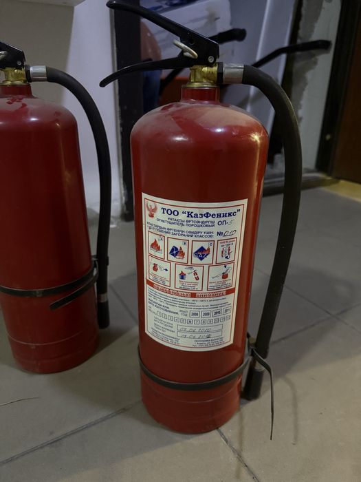 Огнетушители продам 2 шт