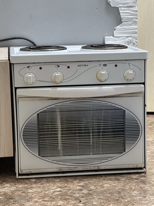 Продам плитку с духовкой