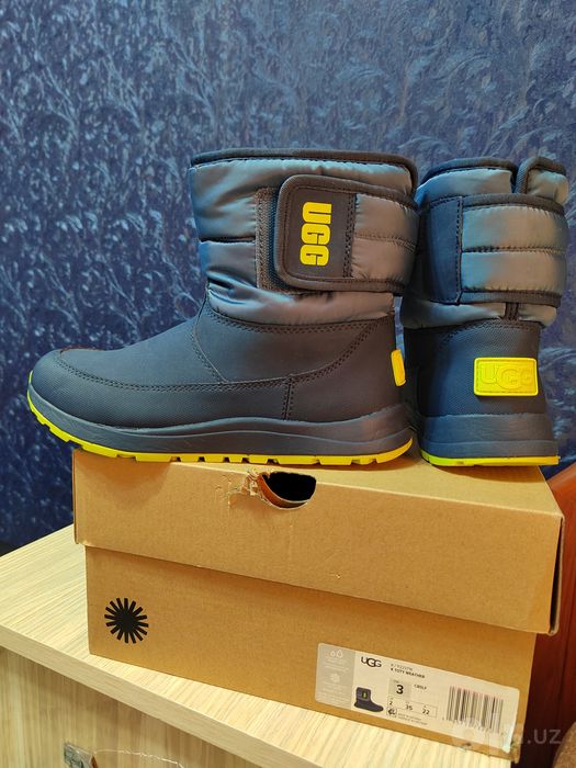 Ботинки UGG K toty weather boot.us-3.