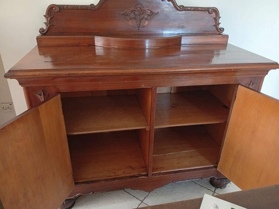 Старинни бюфети от 1915