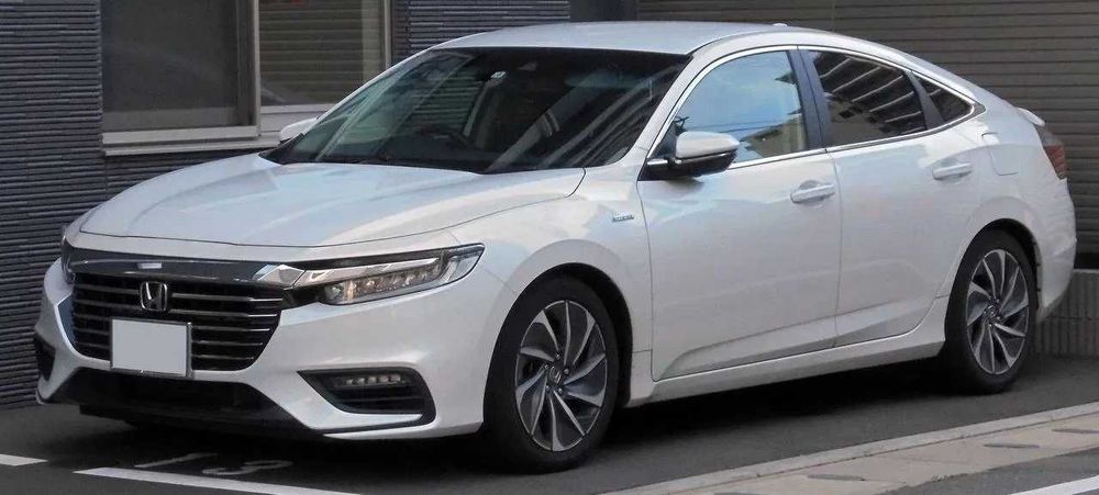 Honda insight pod zakaz