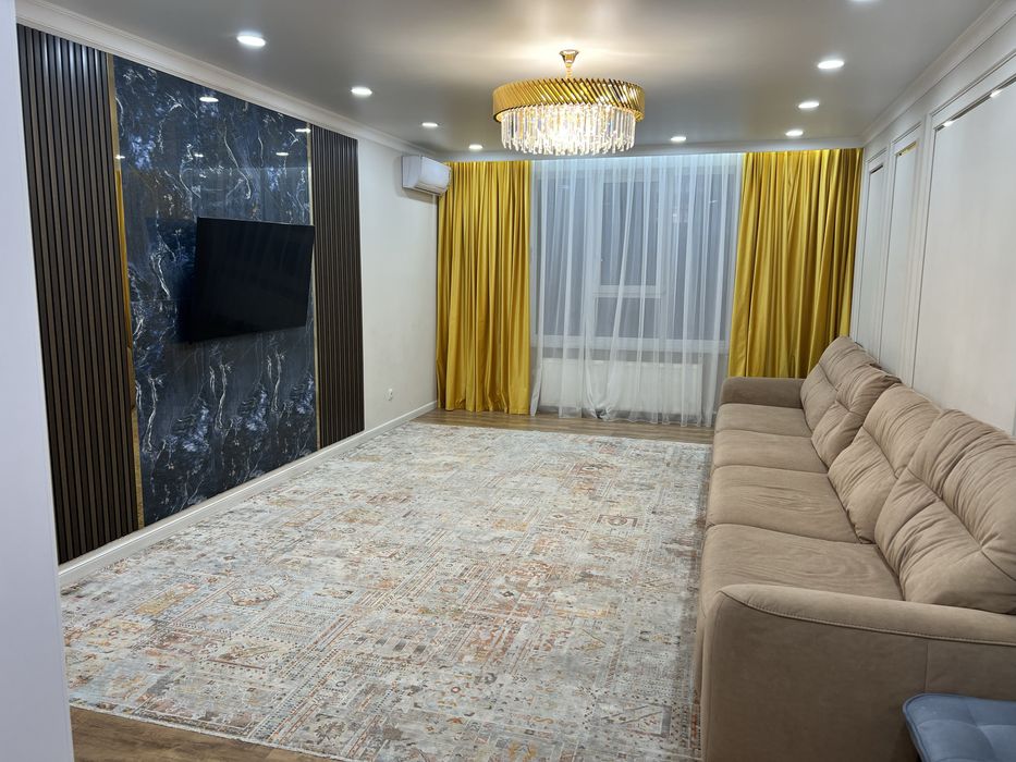 Продам классный диван!